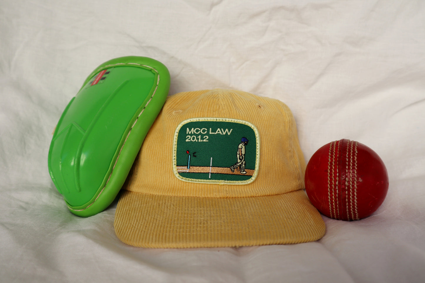 The Ashes hat ft. MCC Law 20.1.2