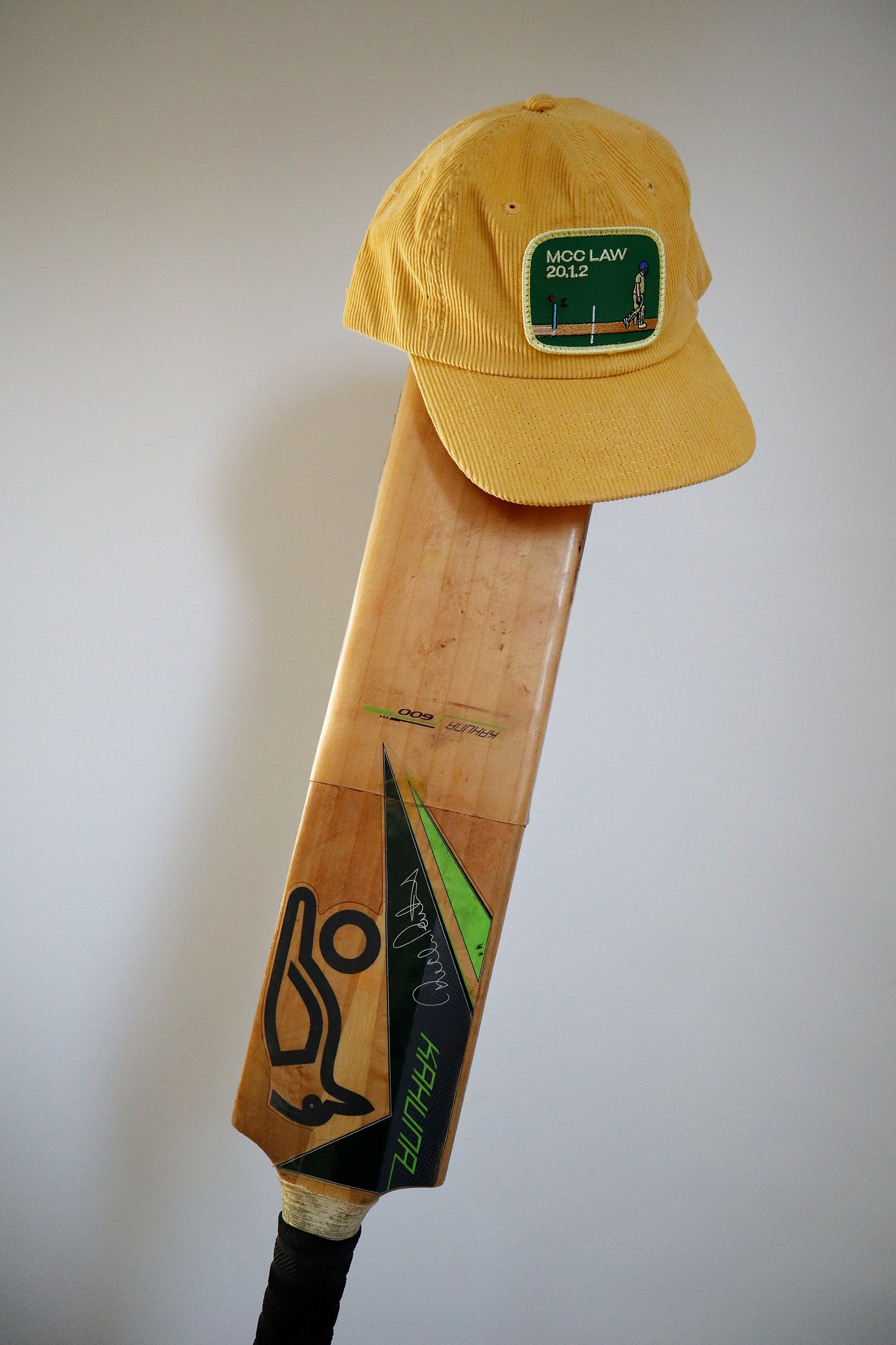 The Ashes hat ft. MCC Law 20.1.2